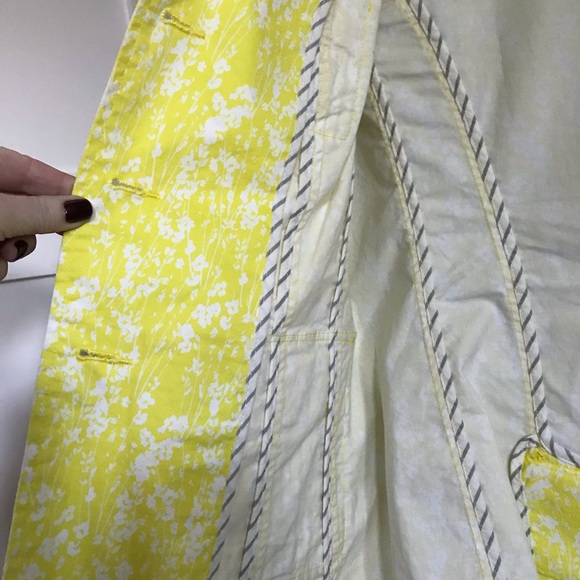 CAbi Field Jacket Blazer NWOT size 6 - Picture 4 of 4